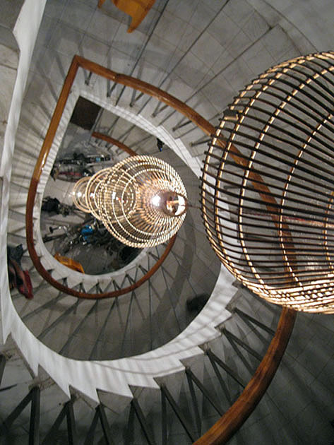 The main exhibition venue was the Kushtia Municipality Auditorium. An installation of traditional “polo” fishing nets was installed in the auditorium’s stairwell.