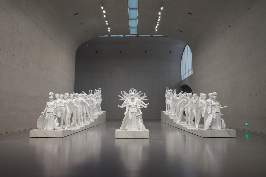 XU ZHEN, European Thousand-Hand Classical Sculpture, 2014, 1643 × 450 × 170 cm. Courtesy Yuz Museum, Shanghai.