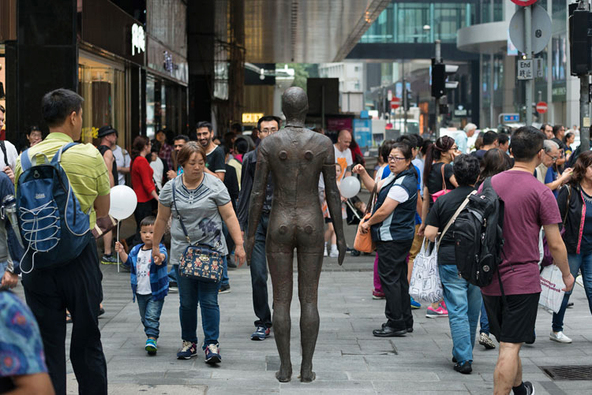 Antony Gormley’s Sculptures of Mindfulness