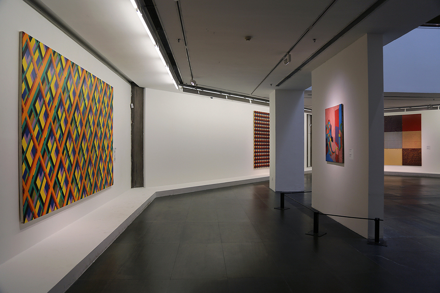 Installation view of SEAN SCULLY’s “Resistance and Persistence: Paintings 1967–2015 London and New York” at Guangdong Museum of Art, Guangzhou. Courtesy GMoA.