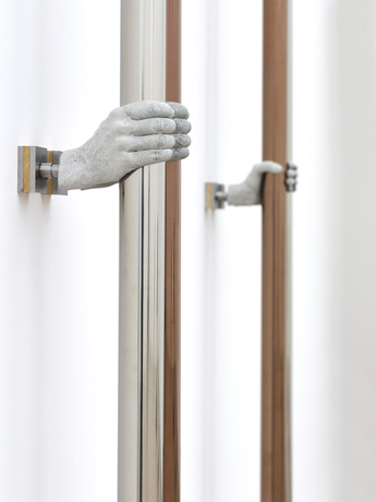 TONI SCHMALE, 170 grad and 400 grad, both 2017, stainless steel, polished and tempered on 170 and 400 degree brass and concrete, dimensions variable. Installation view at the Baltic Centre for Contemporary Art, Gateshead, 2017. Photo by John McKenzie. Courtesy Baltic Centre for Contemporary Art.