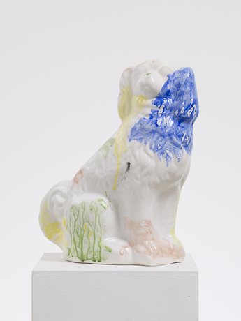 SHIMON MINAMIKAWA, Pink Blue Yellow Green (detail), 2017, ceramic, 26 × 18 × 7 cm. Courtesy the artist and Misako & Rosen, Tokyo.