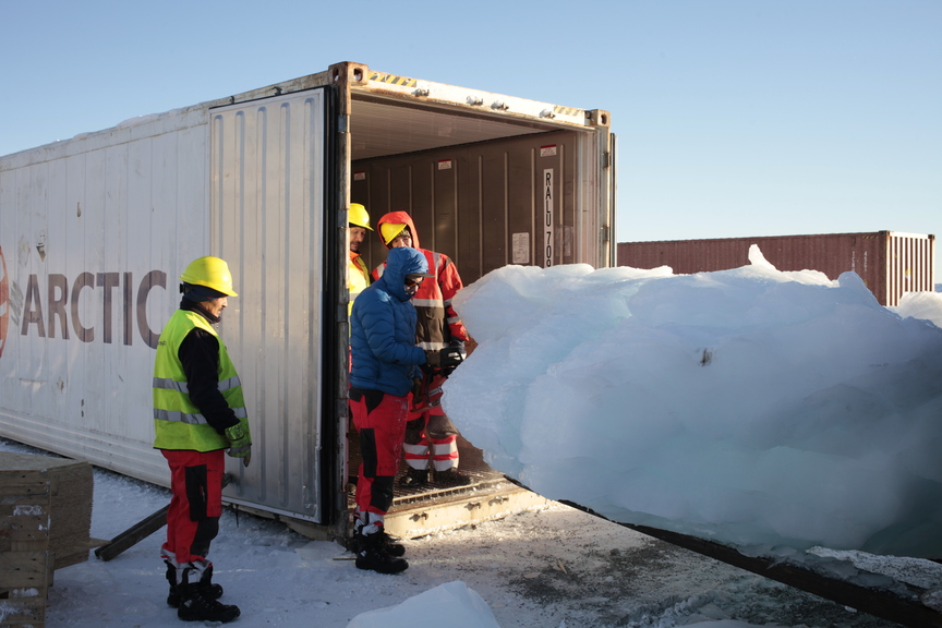 Workers loading ice at Nuuk Port and Harbour, Greenland, for OLAFUR ELIASSON’s Ice Watch (2014). Photo by Studio Olafur Eliasson. Copyright and courtesy the artist.