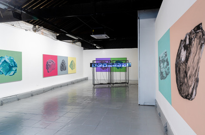 0_5_installation_view_420